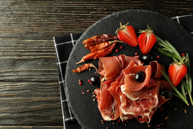 Concept van heerlijk eten met jamon-ruimte voor tekst