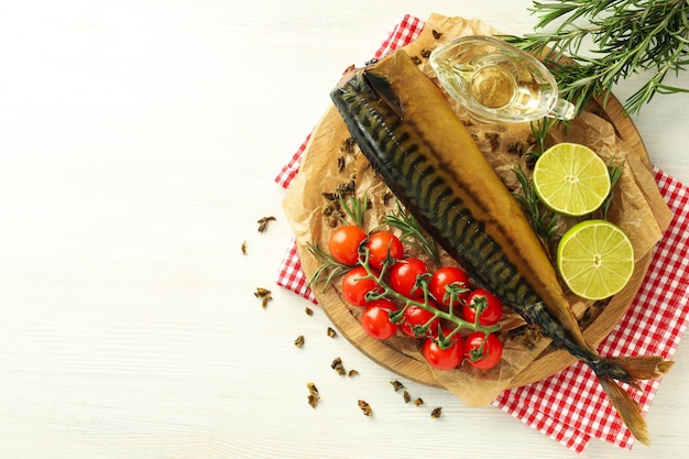 Concept van lekker eten met gerookte makreelruimte voor tekst