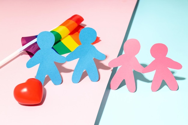 Concept van lgbt-familie op tweekleurige achtergrond