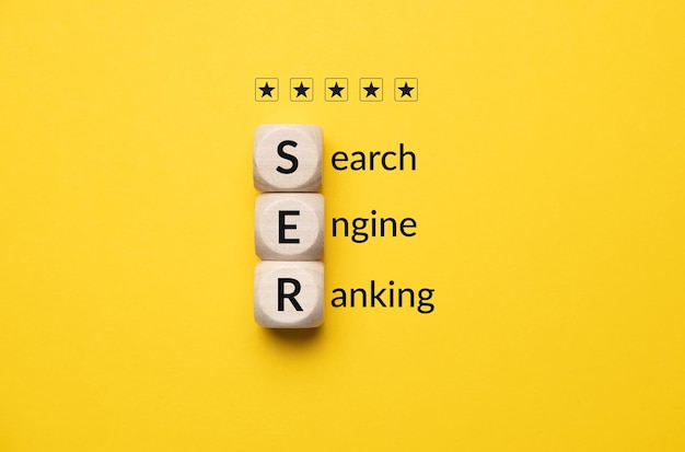 Concept zakelijke marketing acroniem SER of Search Engine Ranking