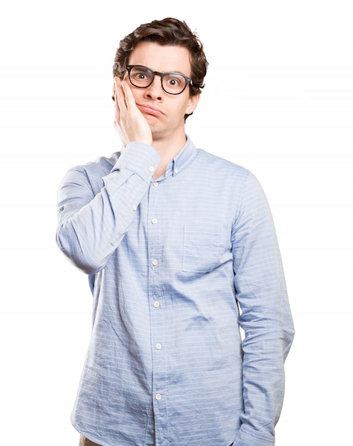 Photo concerned young man posing