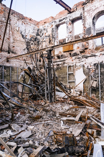 Фото Последствия российского мира в городе тростянец сумской области гражданские постройки российское военное вторжение в украину