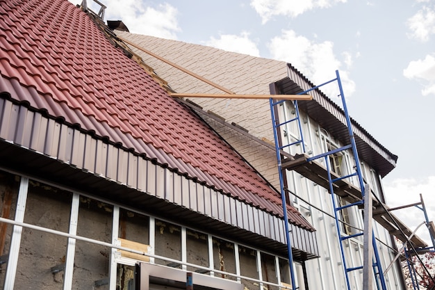 Constructie Gevelmaterialen installeren Gevelbekleding landhuisbouw isolatie dakbedekking