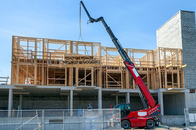 Construction framing in wood buildings and houses