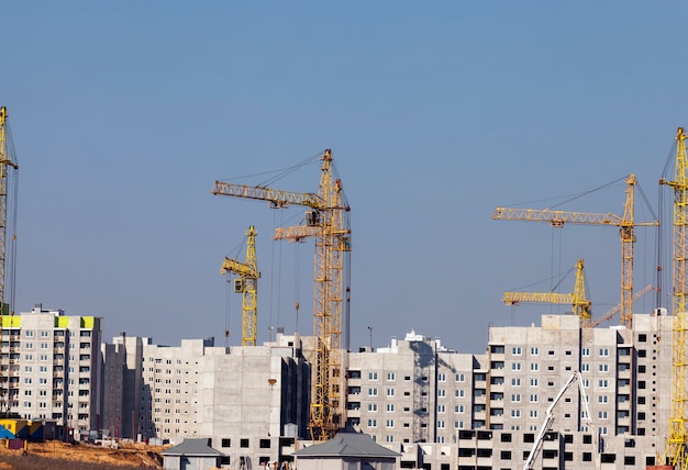 Construction of a new multi-storey building