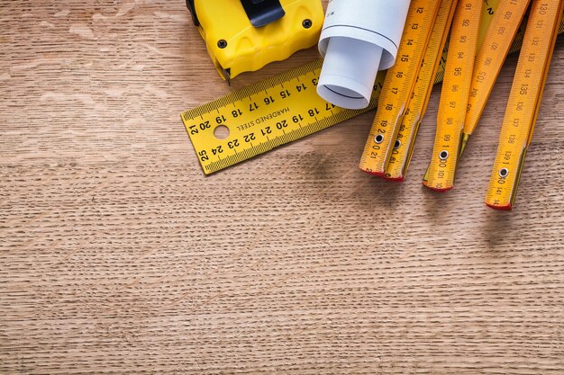 建設計画とオークの木板メンテナンス コンセプトの測定器