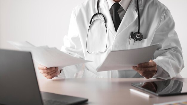 consultation with a doctor for systematic health management