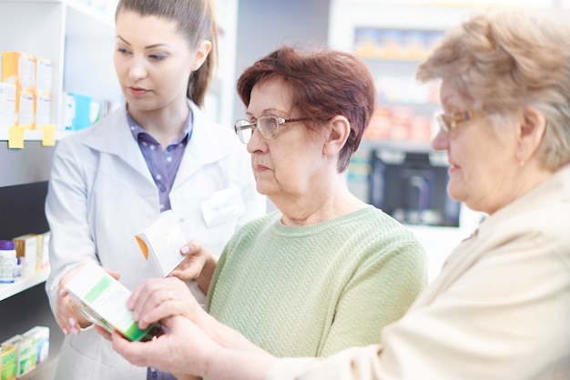 Consultazione con il farmacista professionista