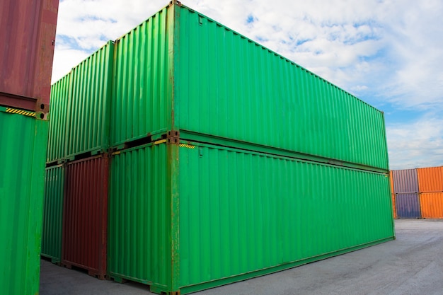 Container voor verzending & levering