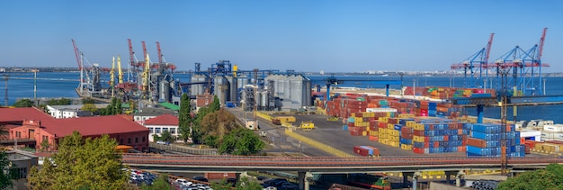 Containerterminal van Cargo Port in Odessa, Oekraïne