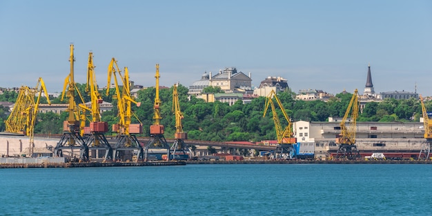 Containerterminal van Cargo Port in Odessa, Oekraïne