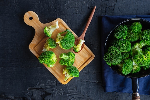 Cook fresh broccoli vegetables Health food