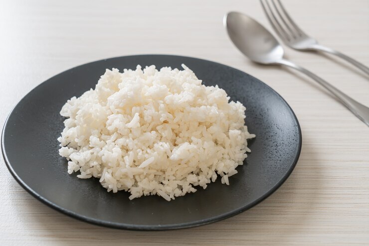 Photo cooked rice on plate