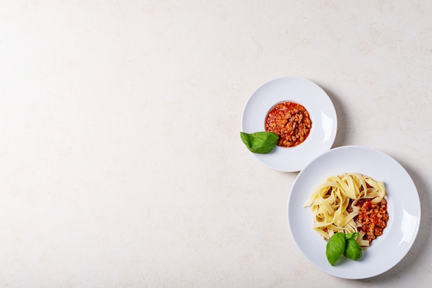 Cooked spaghetti bolognese