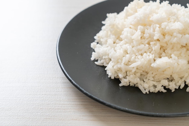 cooked Thai jasmine white rice on plate