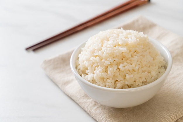 cooked white rice bowl