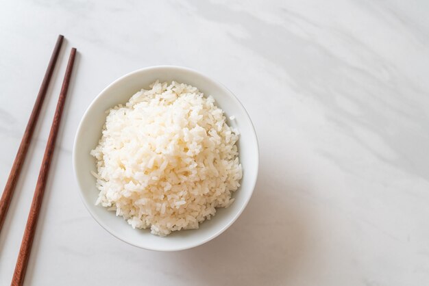 cooked white rice bowl