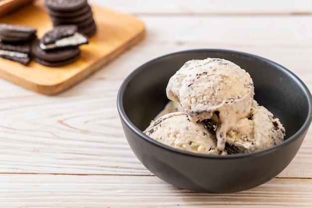 cookies and cream ice cream bowl