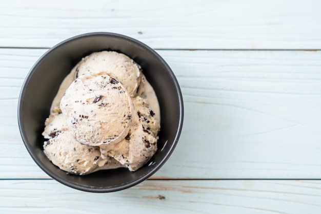 cookies and cream ice cream bowl