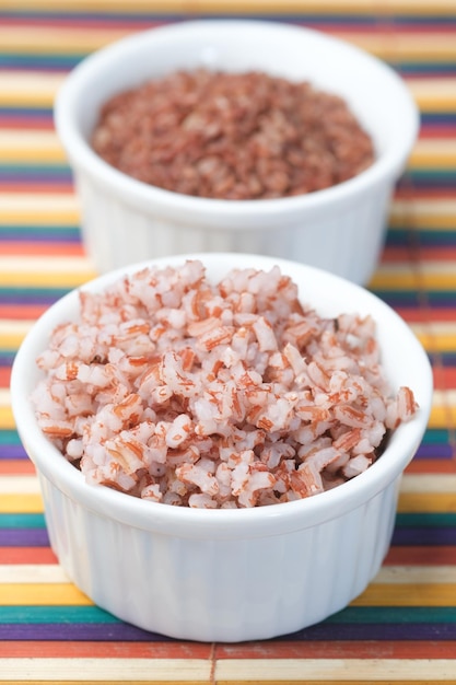 Cookies red rice in a bowl on table haradighi rice