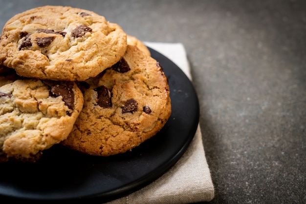 cookies with chocolate chips