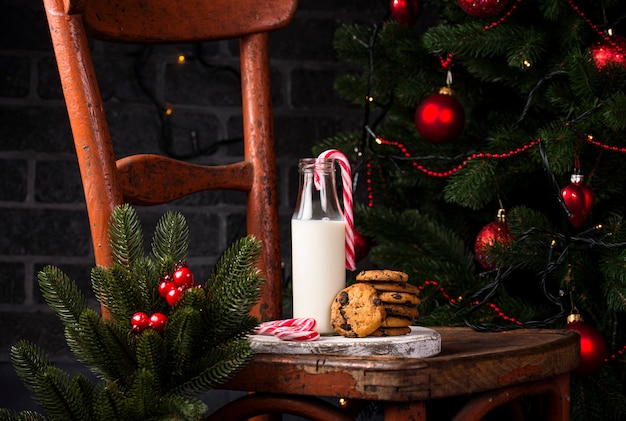 Cookies with chocolate and milk