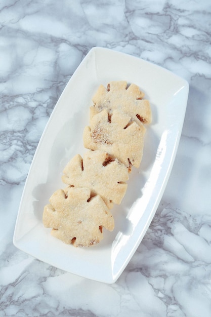 cookies with dark chocolate chips