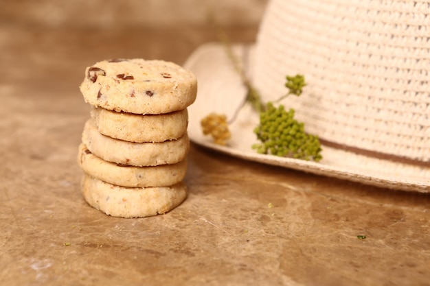 cookies with dark chocolate chips