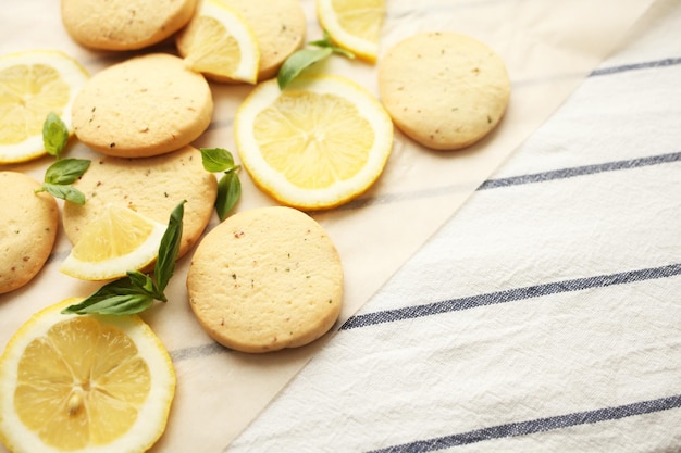 Cookies with lemon and basil