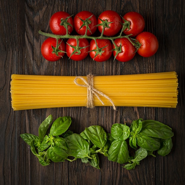 Cooking authentic Italian pasta. Spaghetti Ingredients