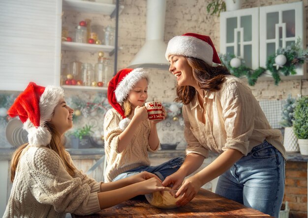 Cucinare i biscotti di natale