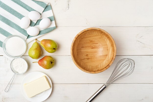 Cooking process step-by-step pear cake