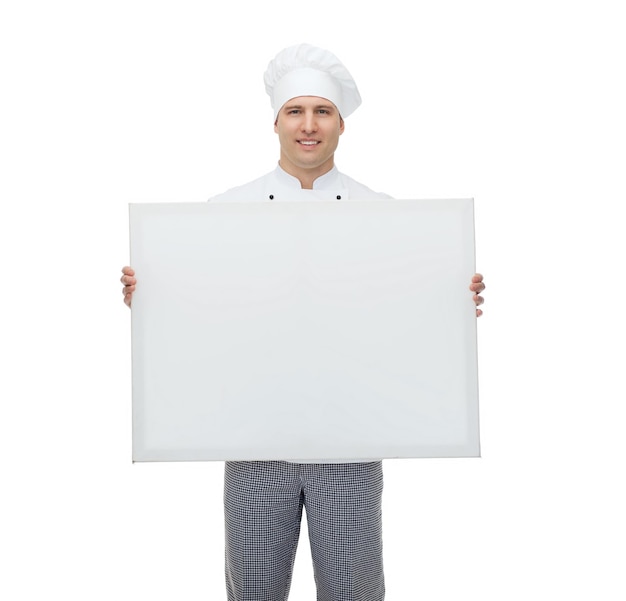 кулинария, профессия, реклама и концепция людей - счастливый шеф-повар-мужчина держит и показывает белую пустую большую доску