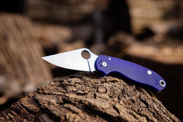 Cool pocket knife for everyday carry