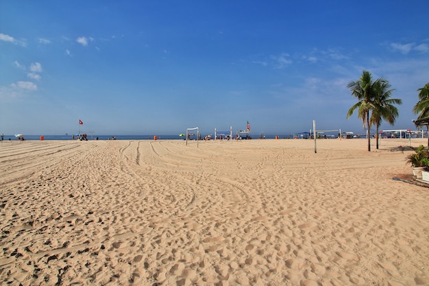 Spiaggia di copacabana a rio de janeiro, brasile