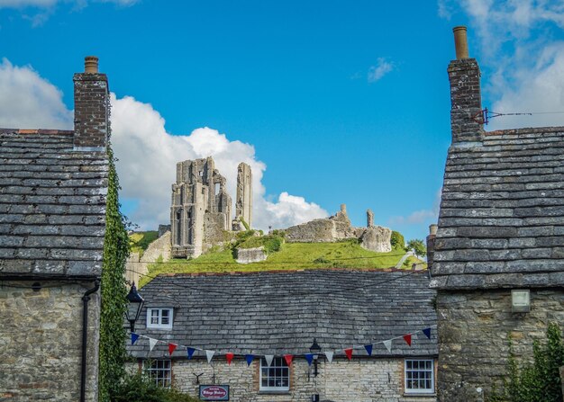 Corfe castle against sky