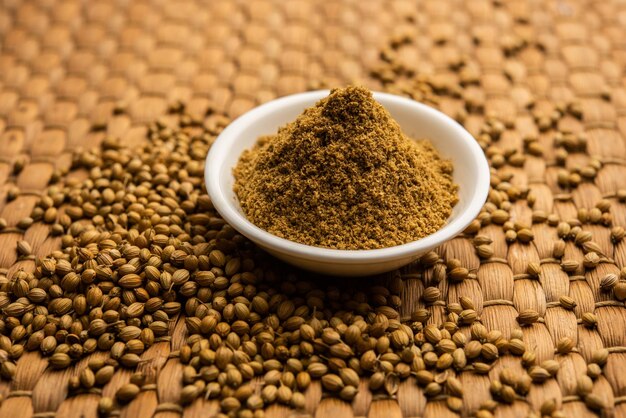 Photo coriander powder or dhaniya powder