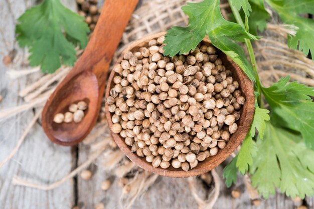 coriander seeds