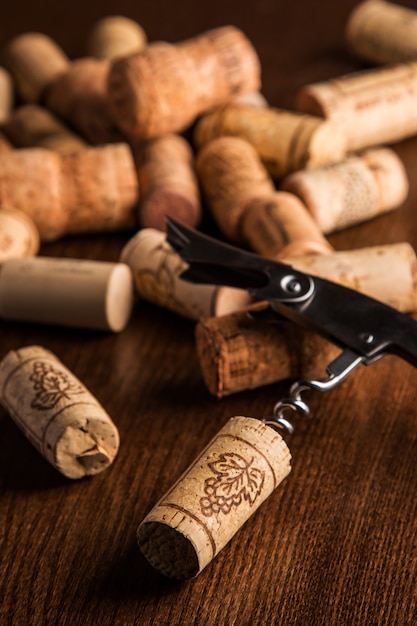 Corkscrew and corks