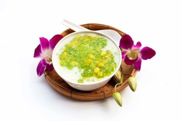 Corn with tapioca pearls in coconut milk