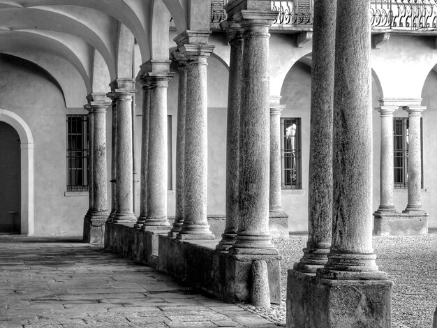 Foto corridoio dell'edificio storico