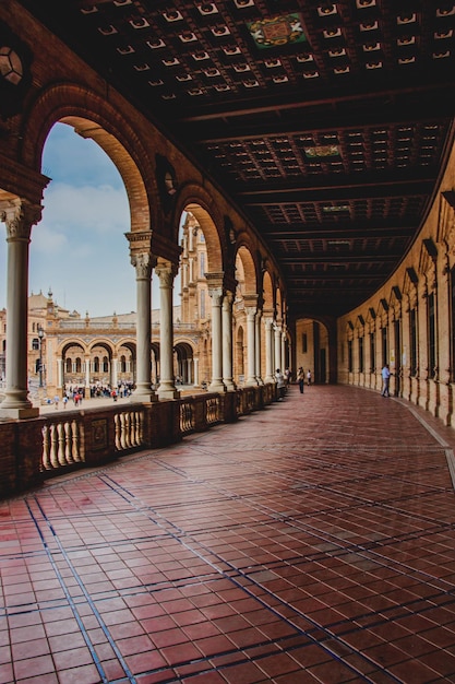 Foto corridoio dell'edificio storico