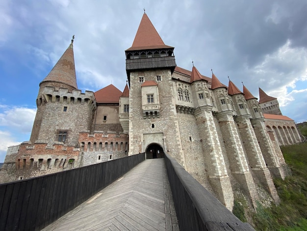 Foto il castello di corvin