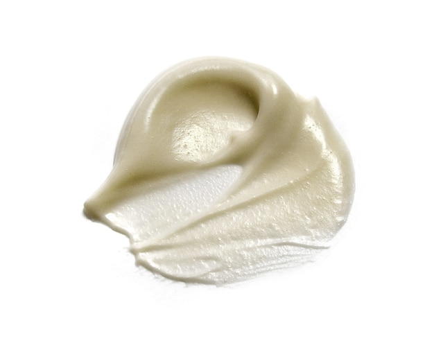 白で分離された化粧品クリーム塗抹標本