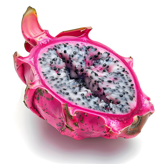 Foto costa ricaanse pitahaya levendige drakenfruit in tweeën gesneden op witte achtergrond