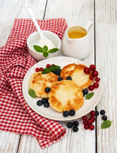 Cottage cheese pancake with blueberry