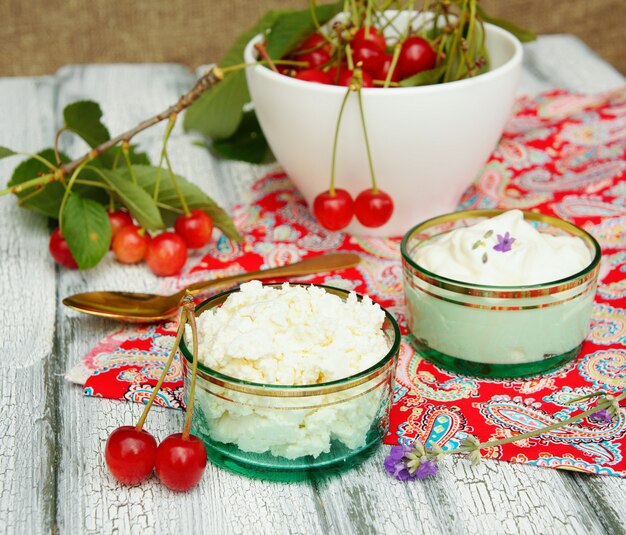 Cottage cheese and sour cream with cherries