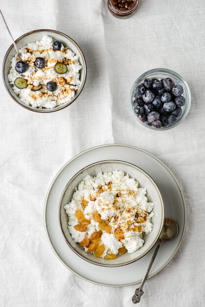 cottage cheese with blueberries