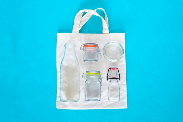 廃棄物ゼロの買い物のためのコットンバッグとグラスキット