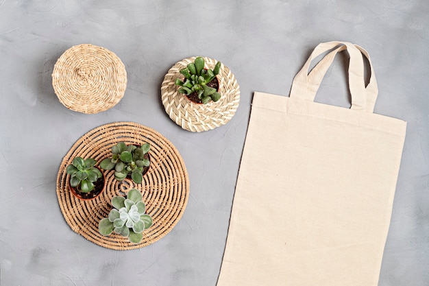 Foto tote bag in cotone zero waste living, sostenibilità, stile di vita eco friendly
